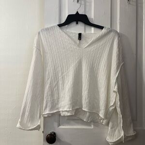 Women's V-Neck Textured Long-Sleeve Top - White